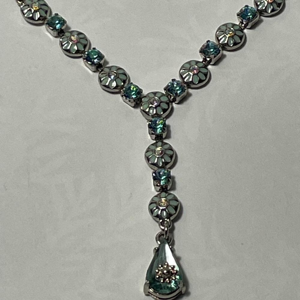 Vtg Marked SO Avon Necklace